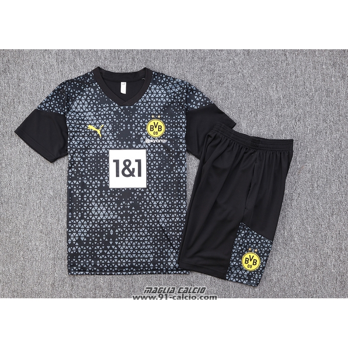 Tuta da Track
 Borussia Dortmund Manica Corta
 2023-2024 Nero
 - Pantaloncini
